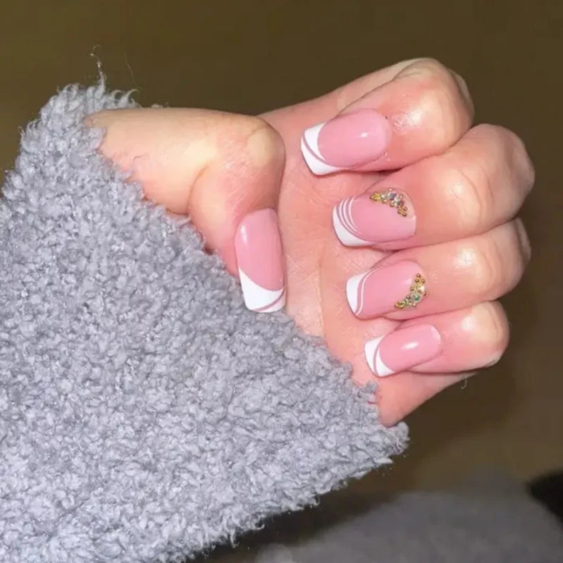 24Pcs Short Square Nude French Tip Press On Nails Set Reusable Acrylic Full Cover Fake Nail with Glue for Women&Girls Decoration