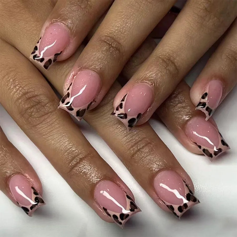 24Pcs Pink French Press on Nails Full Cover Small Broken Diamond Leopard Print Design Short Ballet 3d Gold Bow Nails Fashion Art