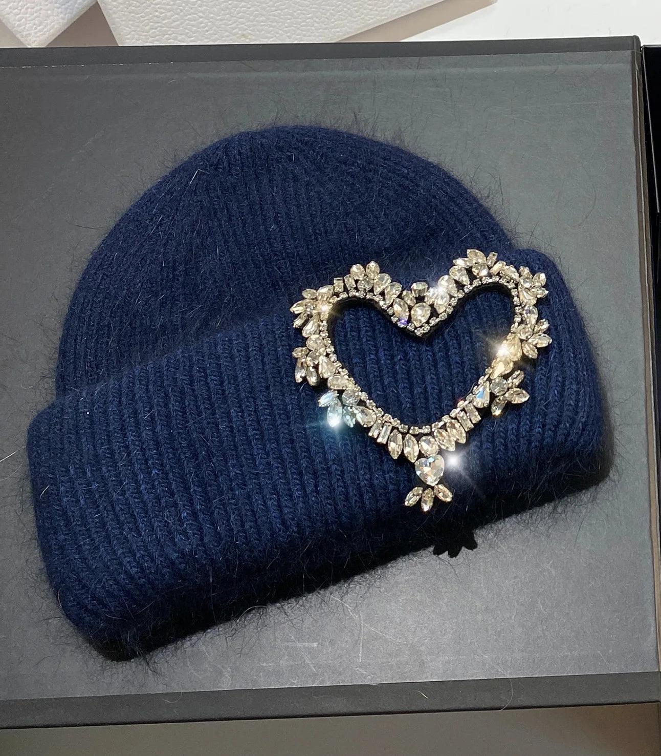 Luxury Rhinestones Heart Pattern Knitted Hats for Women Winter Warm Beanie Knit Bonnet Outdoor Wool Skullies Skiing Cap Navy Blue