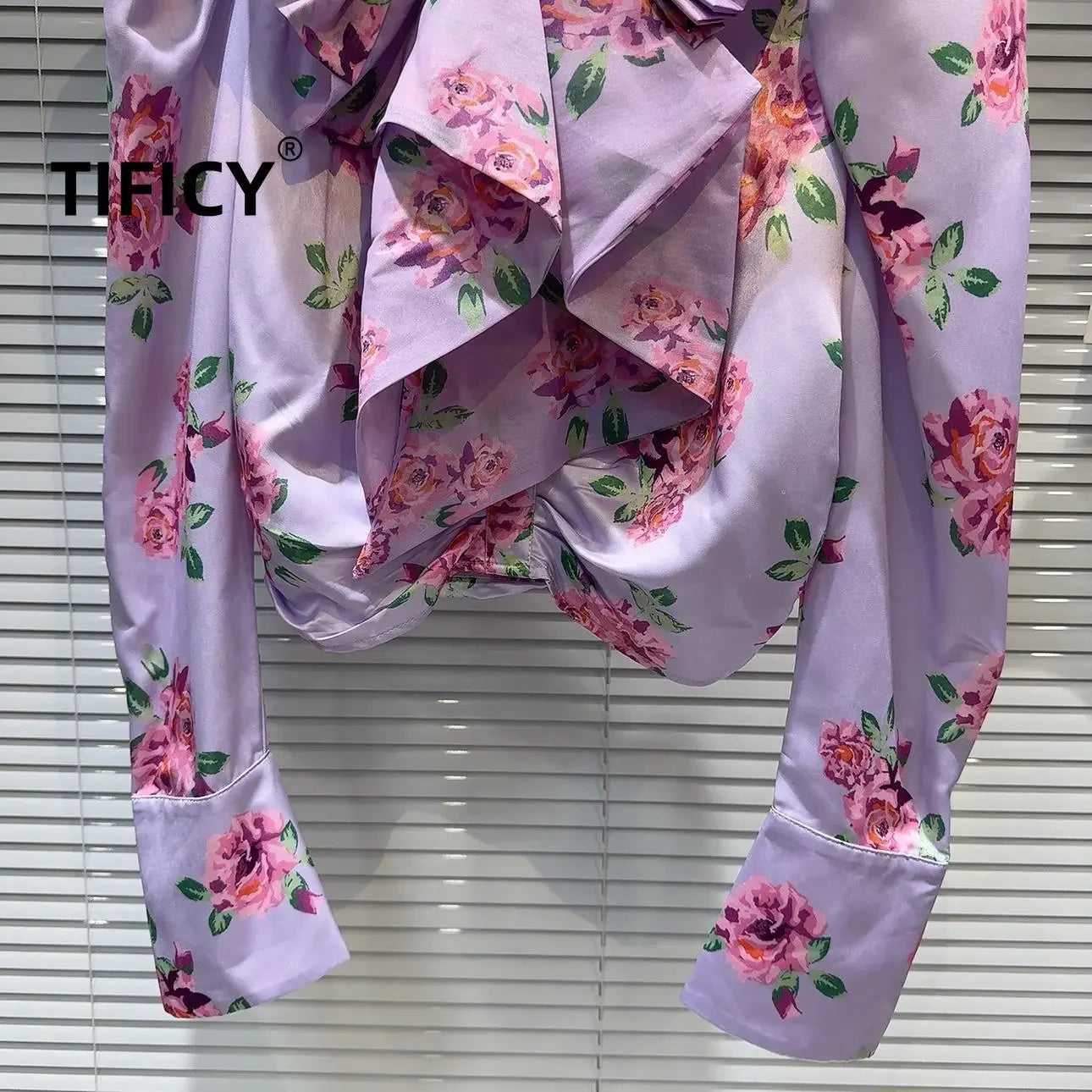 High Street Fashion Blouses Top Women's Autumn French Socialite Bow Collar Flower Print Bubble Sleeve Shirt Tops Blusa