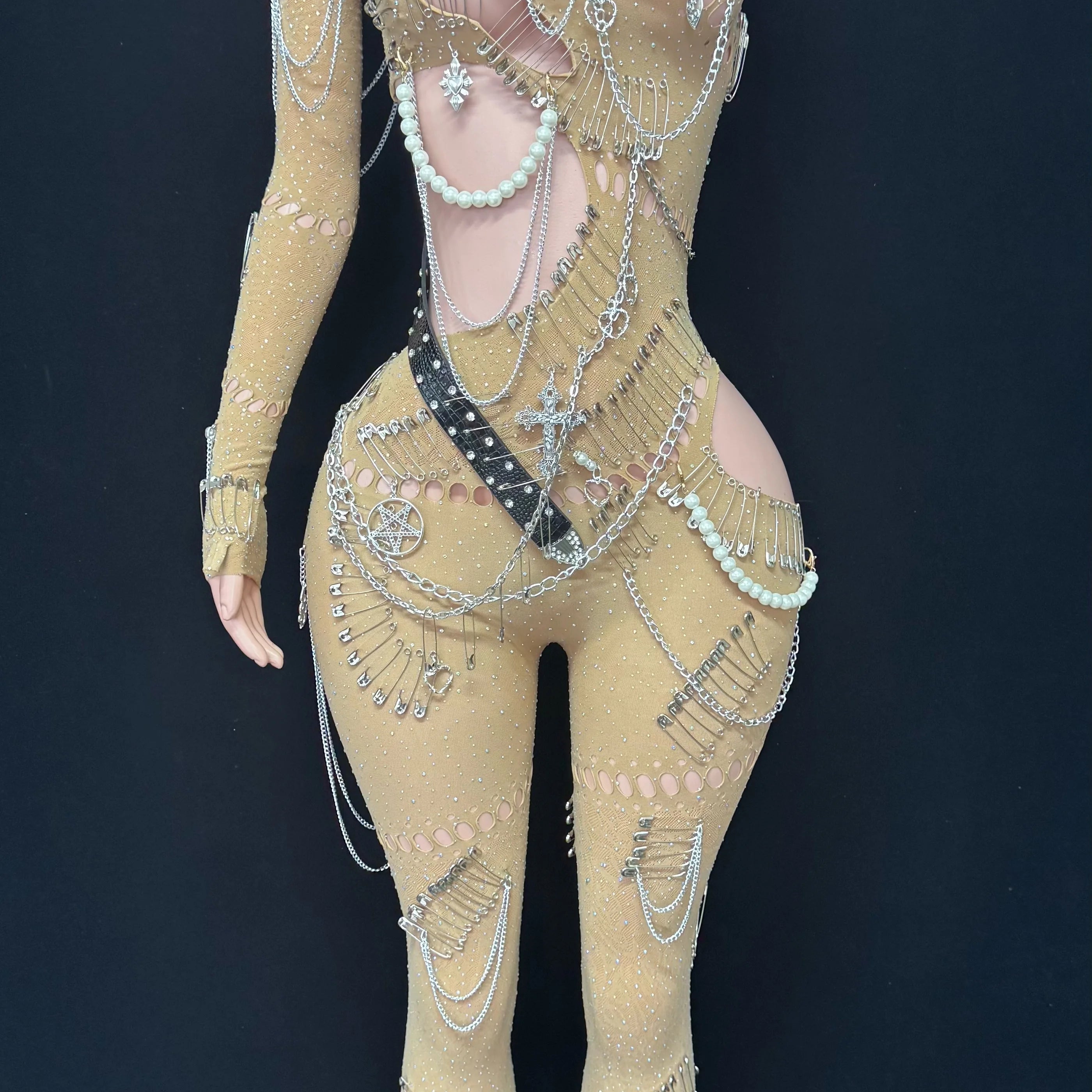 Sexy Shining Pearl Chain One Shoulder Hollow Out Jumpsuit 2025 New Women Birthday Party Nightclub Singer Performance Stage Wear