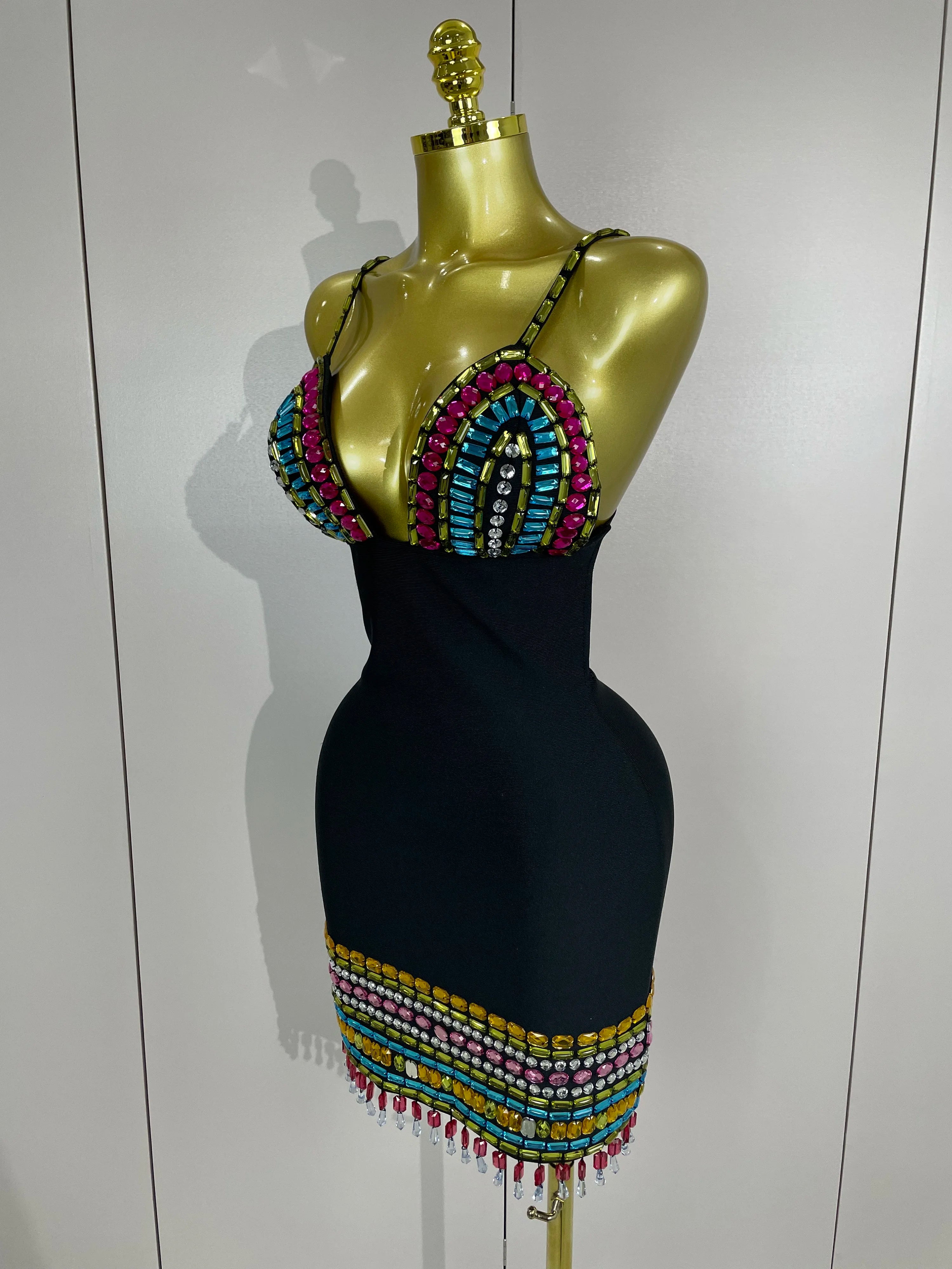 2025 Sparkly Colorful Diamonds V Neck Black Bodycon Bandage Dress Celebrity Elegant Evening Club Party Luxury Birthday Dresses