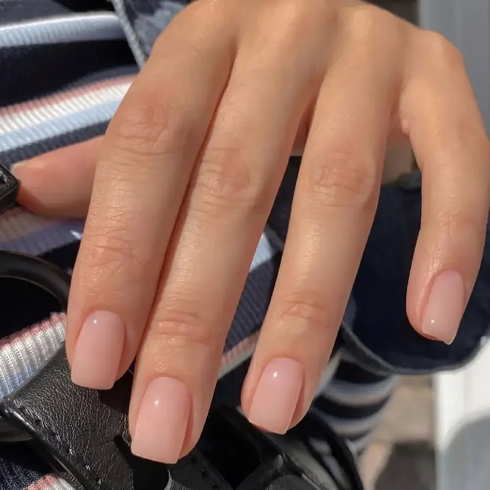 24PCS Shiny Pearl Wearable False Nails Short Square Fake Nail Simple Press on Nails Detachable Full Cover Nail Tips With Glue