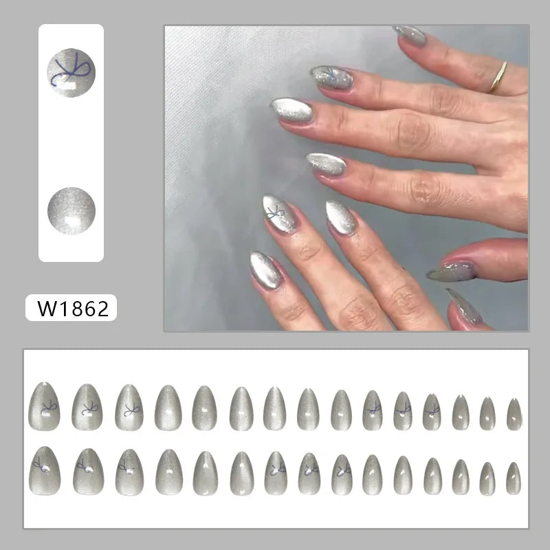 24pcs Shiny Green Cat Eye False Nails Cute Seal Print Fake Nails Tips Wearable Reusable Glossy Short Round Press on Nails