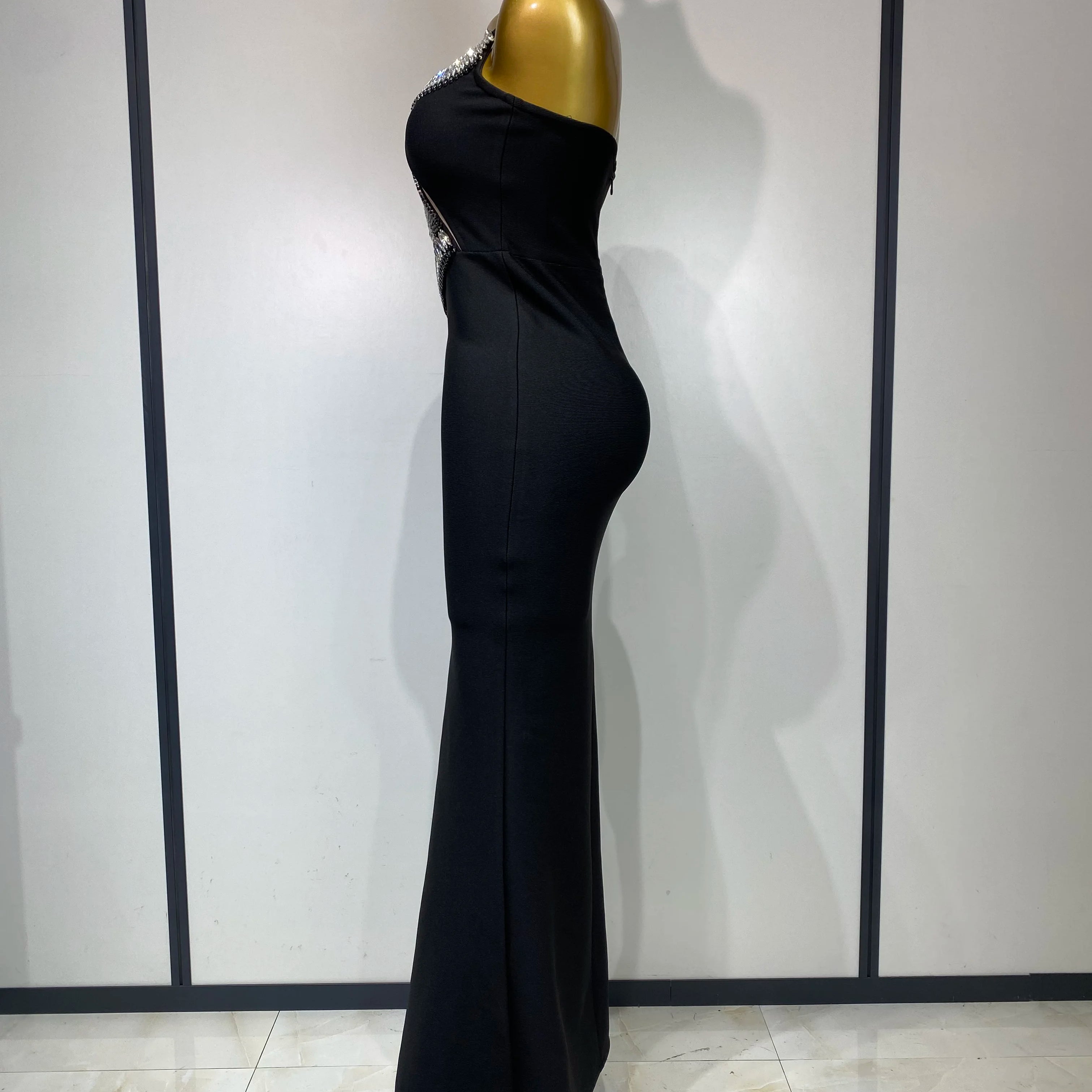 Women Sexy Strapless Bodycon Bandage Dress Rhinestone Celebrity Elegant Evening Party Gown Luxury Birthday Wedding Guest Dress