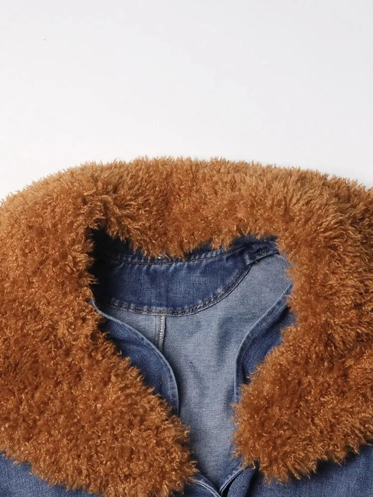 TWOTWINSTYLE Colorblock Patchwork Lace Up Denim Coat For Women Fur Collar Long Sleeve Loose Casual Trench Female Fashion Style