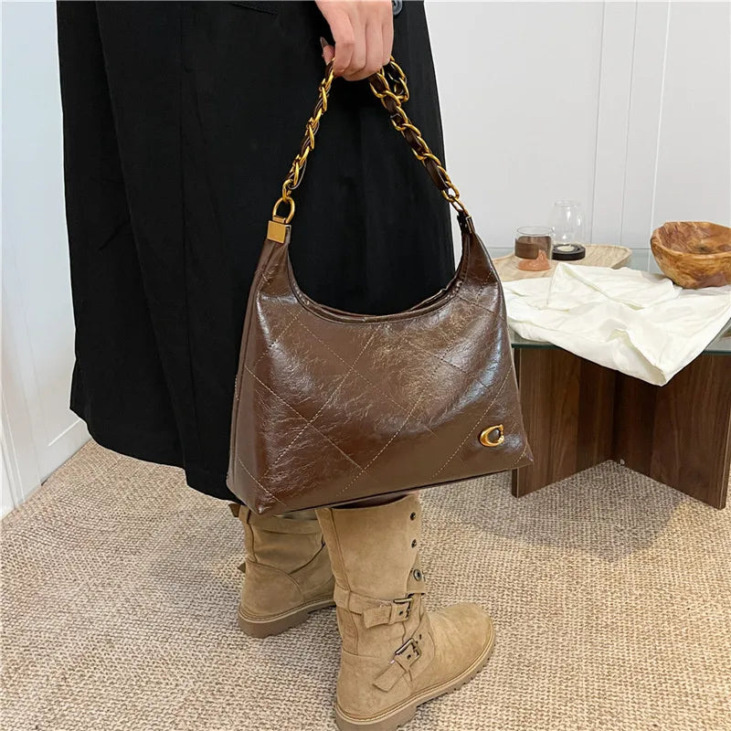 2025 Fall Winter Chain Strap Bag, Niche Shoulder Purse for Women, Versatile Crossbody Tote, Minimalist Day-to-Night Bag Commuter