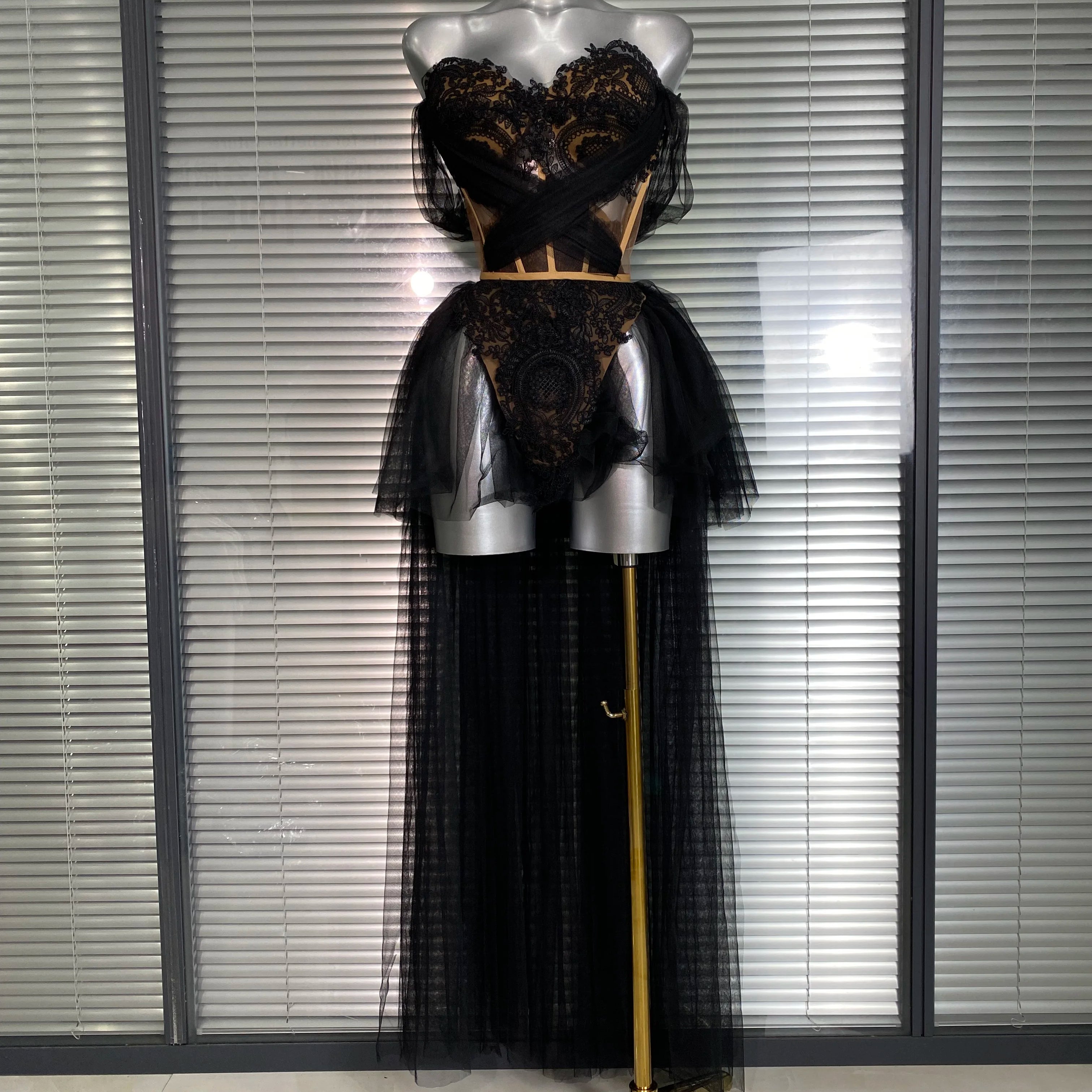 Summer New 2025 INS Sexy Two Pieces Set Women Celebrity Adjustable Laced Black Skirt Suits Stage Costume