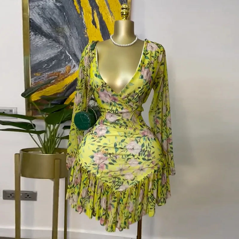 CM.YAYA Women Floral Printed Long Sleeve V-neck Ruffles Mini Dress 2025 Beach Evening Sexy Beach Party Birthday Street Dresses green