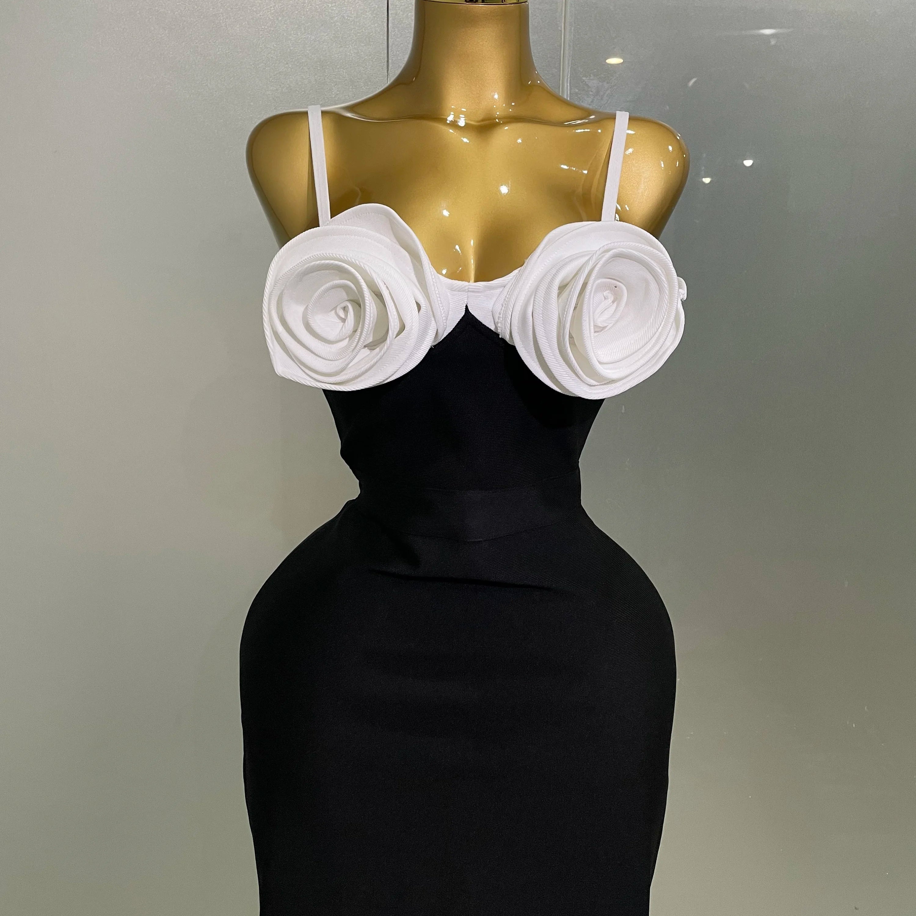 Women 2025 New Celebrity Sexy Sleeveless 3D Flower Patchwork Mini Bodycon Bandage Short Dress Elegant Evening Club Party Dress
