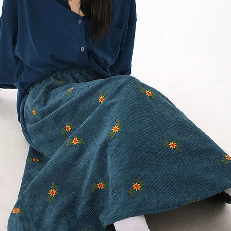 Korean Style High Waist Corduroy Embroidery Long Skirt Women Autumn Winter Loose Floral A-line Skirt Casual Retro Skirt Elegant