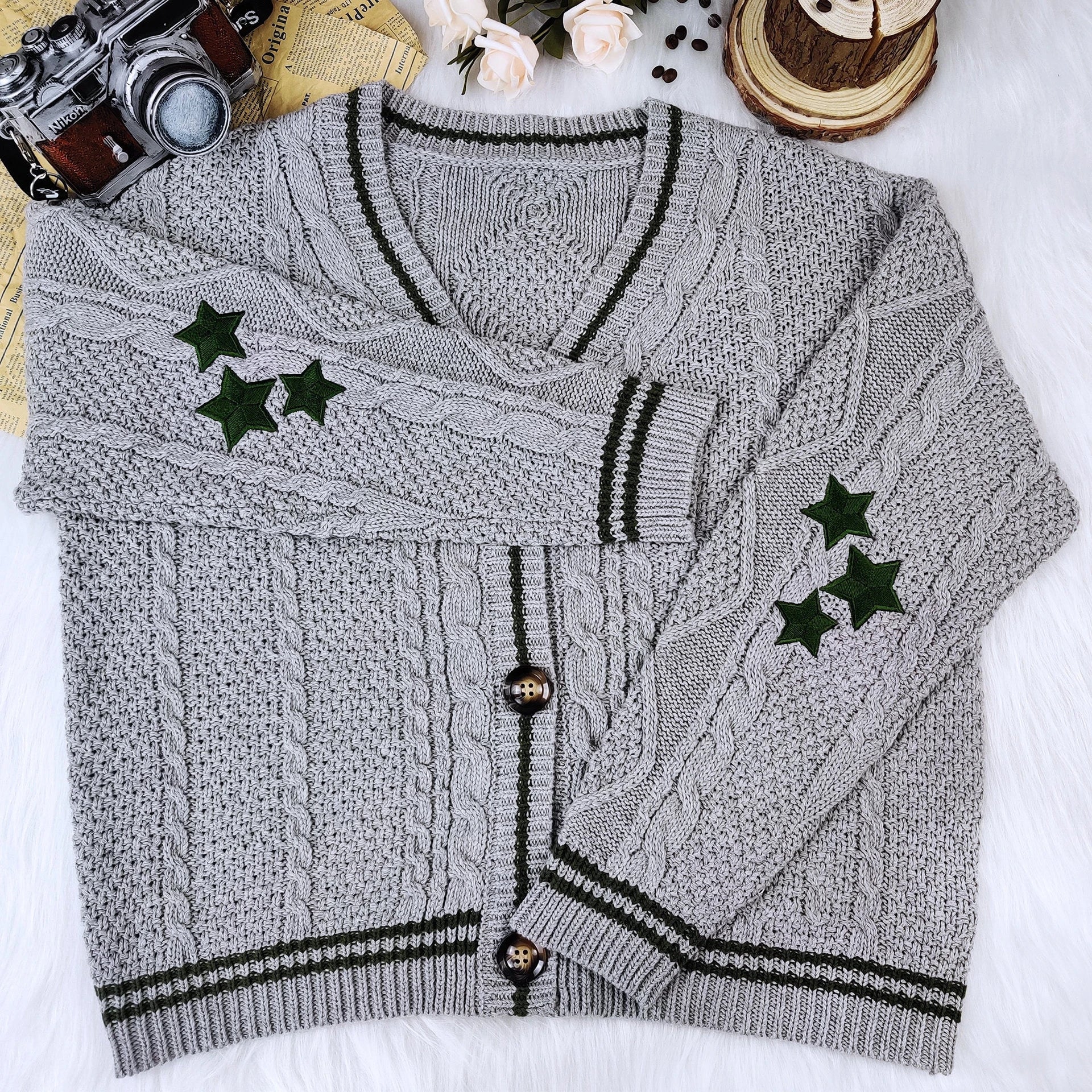 Women's Comfortable Autumn and Winter Knitted Embroidered Cardigan Temperament Age Reduction Loose Casual Sweater Coat