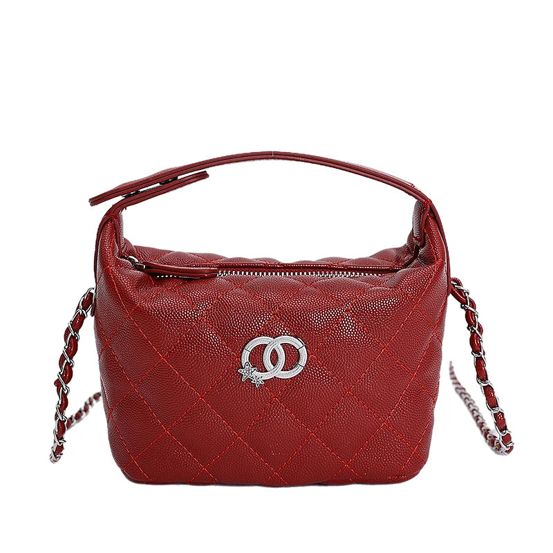 Stylish Ladies Shoulder Bag In Genuine Leather - Popular Tote Look With Zipper By Designer Brand