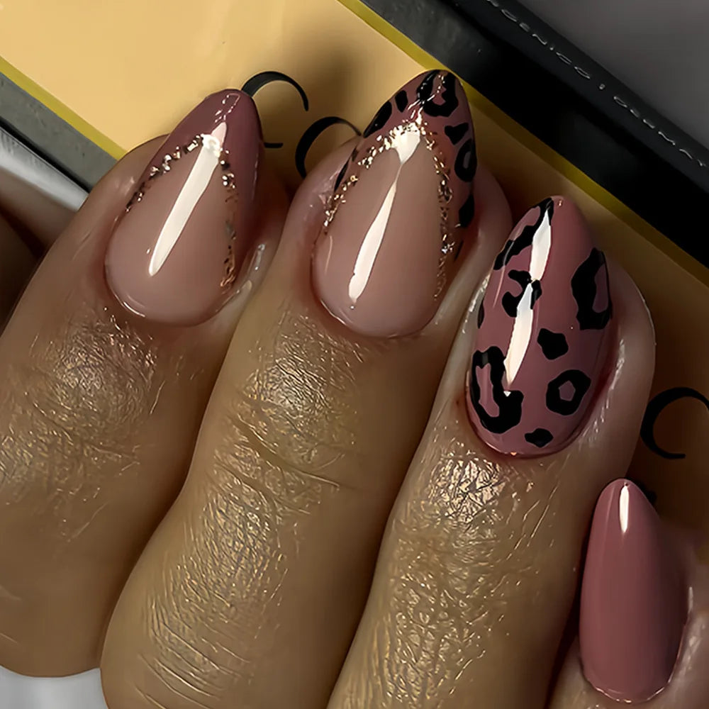 24pcs Simple False Nails Autumn Fashion Flower Leaves Pattern Design Mid-length Almond Press on Nails Sets Oval Fake Nail Tips