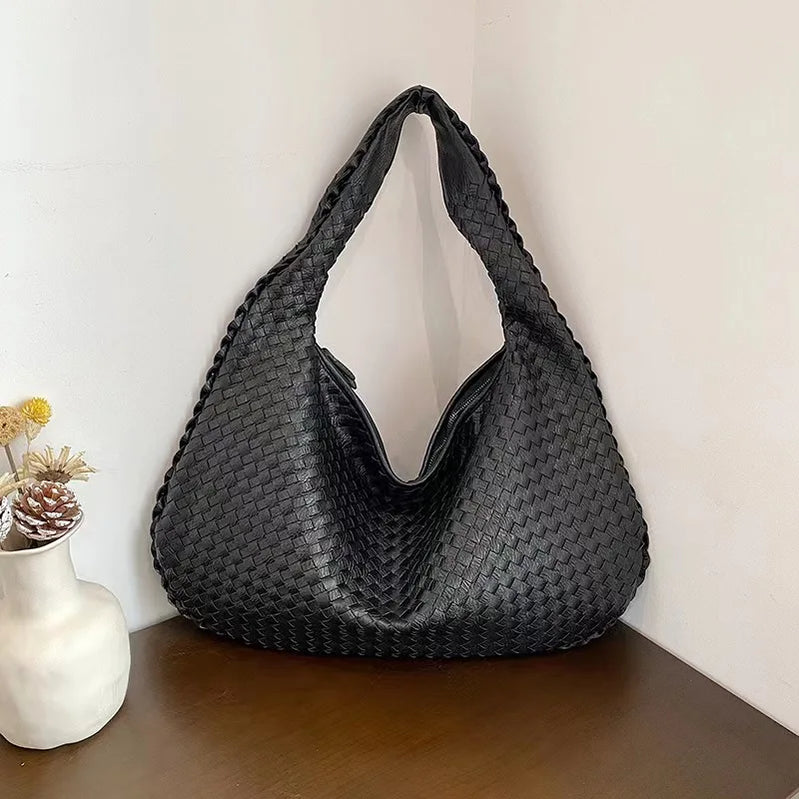 Woven Bag French High-end Women's Atmospheric Versatile One Shoulder Underarm Bag Niche Texture Portable Commuting Bag 1
