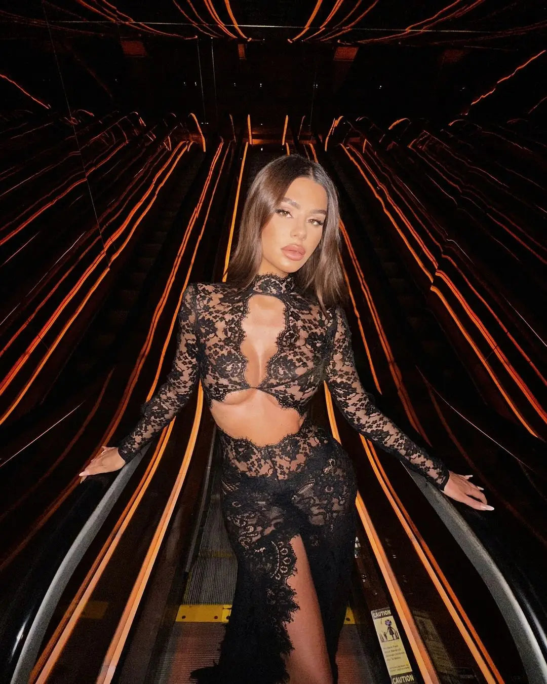 High Quality Women Long Sleeve Sexy Lace Fashion Keyhole Bodycon Long Maxi Dress Celebrate Nightclub Party Birthday Outfit