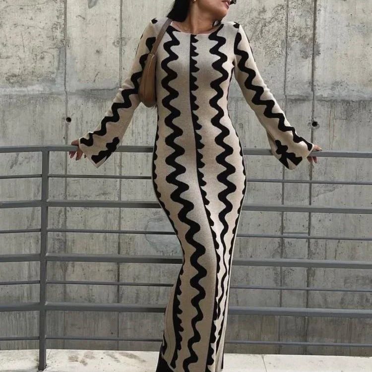 Wave Striped Women Knitted Maxi Dress Elegant O-neck Long Sleeve Bodycon Dress Autumn Streetwear Party Robe beige