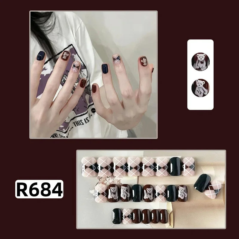 24Pcs/set French Gold Border Nail Elegant&Trendy Wearable Nails for Women Girl New Edition Removable Nail