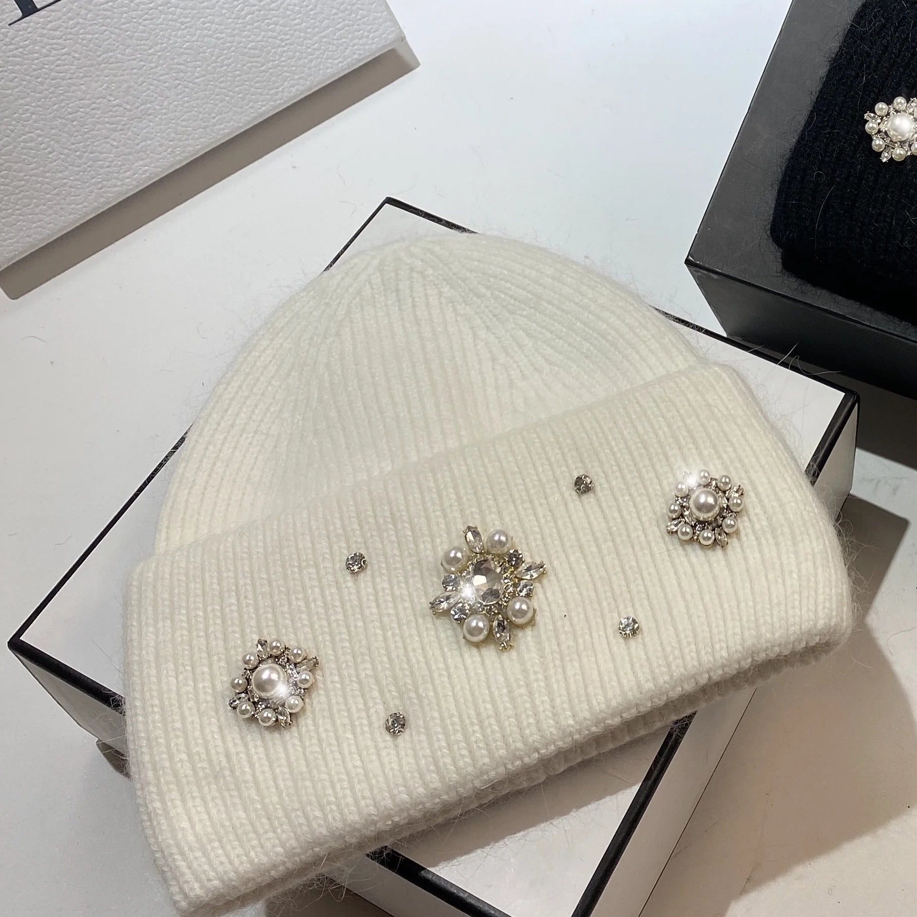 Real Rabbit Fur Winter Warm Knitted Hat Luxury Rhinestone Women's Wool Skullies Beanies Female Cold Hat Outdoor Skiing Cap White