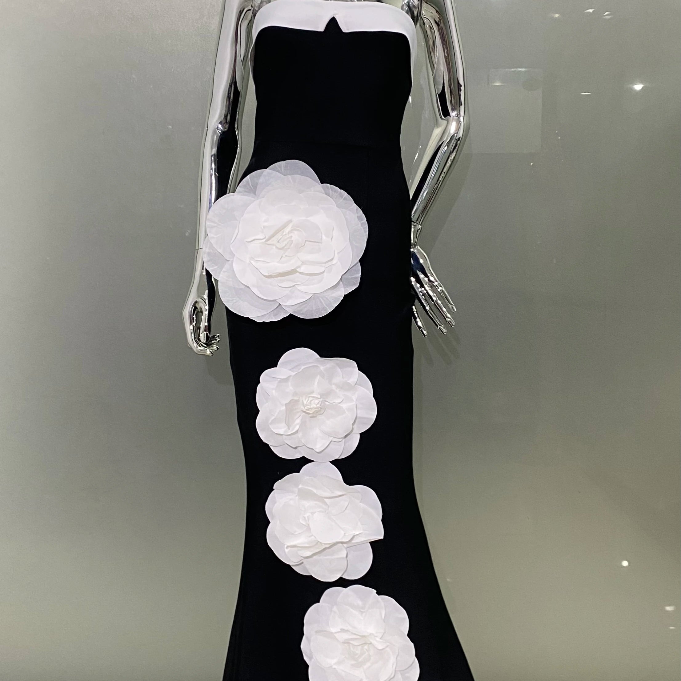 New Arrival Women Sexy Strapless Bodycon Long Bandage Dress White Florals Elegant Evening Party Celebrate Birthday Dress