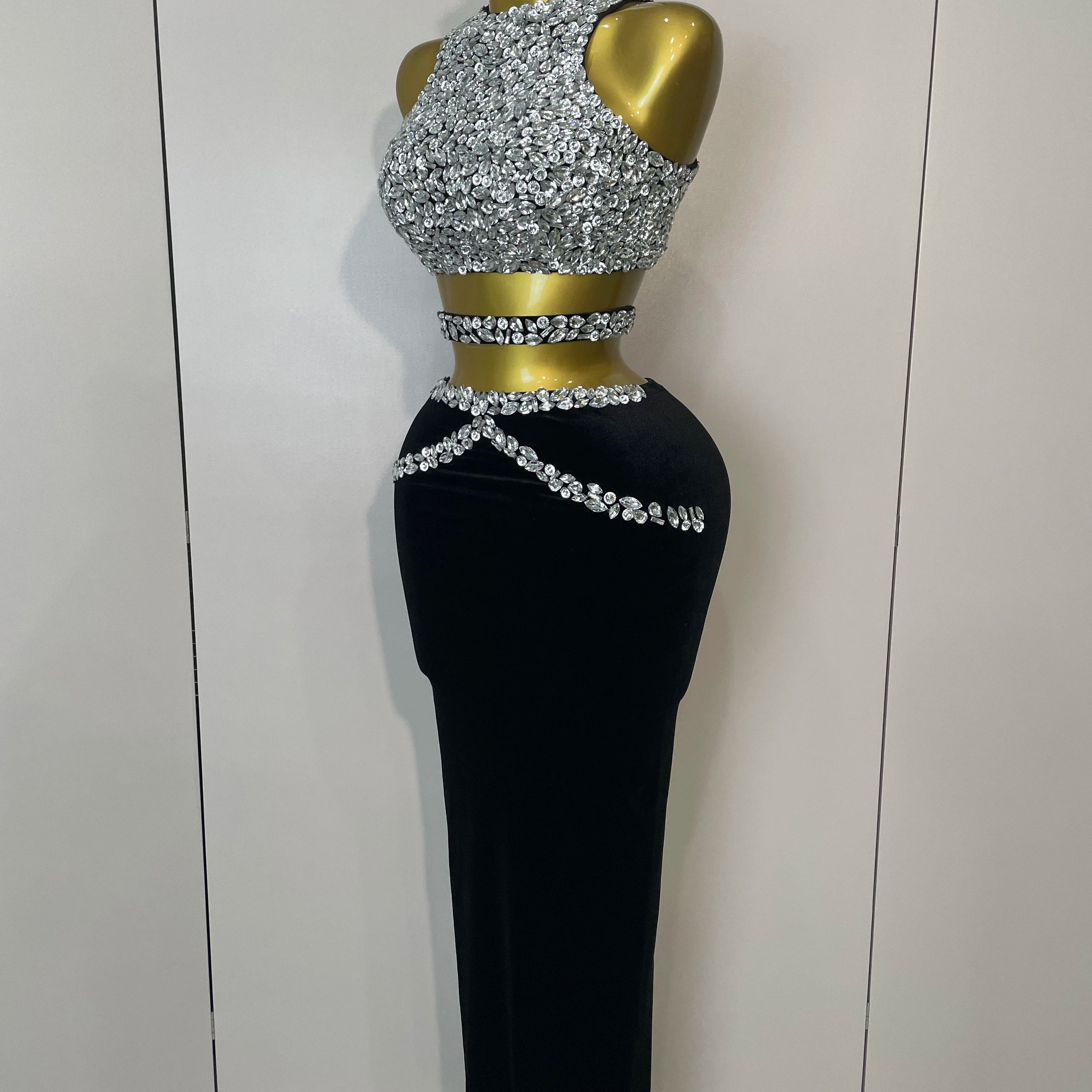 ESTOQUE 2025 Conjunto de duas peças feminino com strass brilhantes, veludo sexy, cantora, boate, comemoração de aniversário, vestidos elegantes para festa
