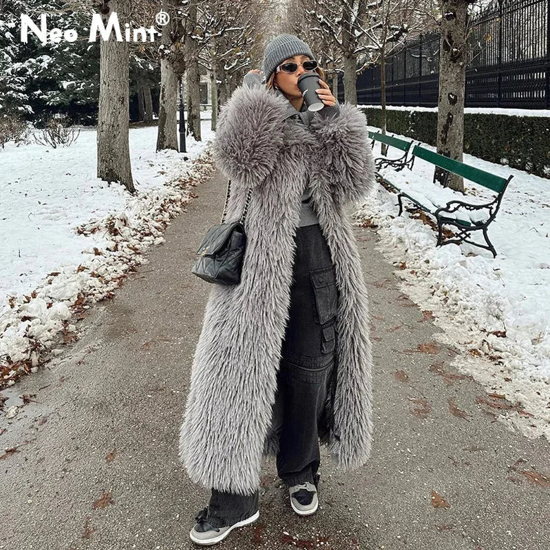 Neo Mint Extra Long Luxury Lamb Fur Teddy Coat Women  Winter Ladies Mob Wife Style Oversized Chunky Faux Fur Jacket Overcoat