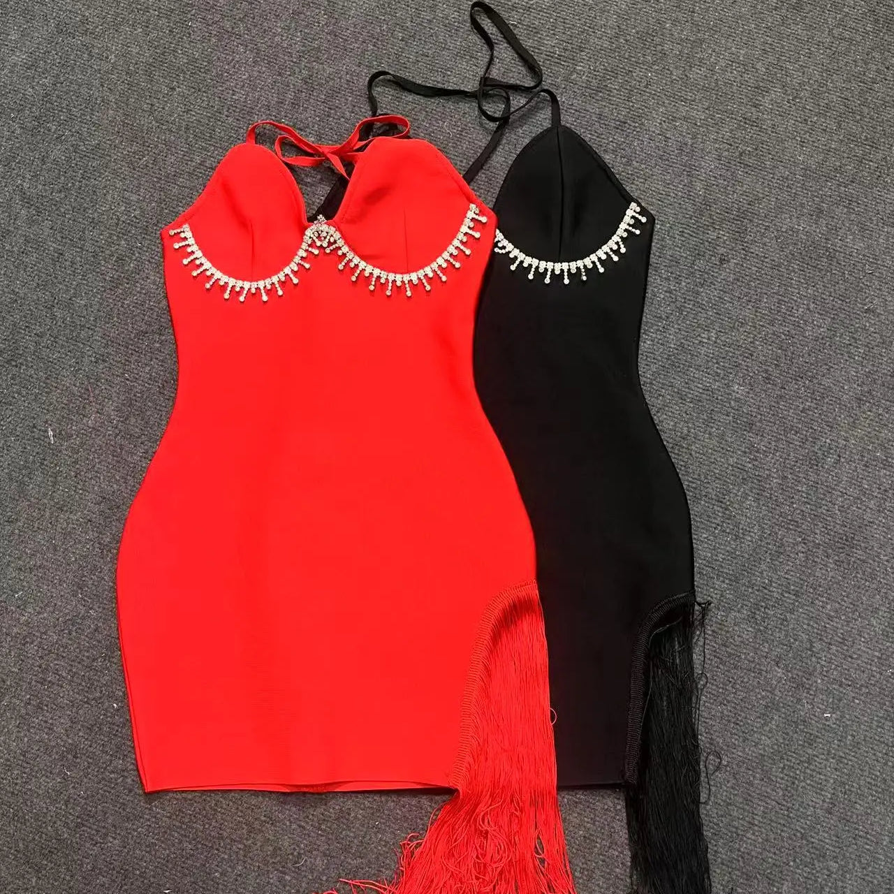 Red Black Color Women Sleeveless Sexy V-Neck Bodycon Bandage Mini Dress Celebrate Nightclub Party Birthday Outfit Vestido