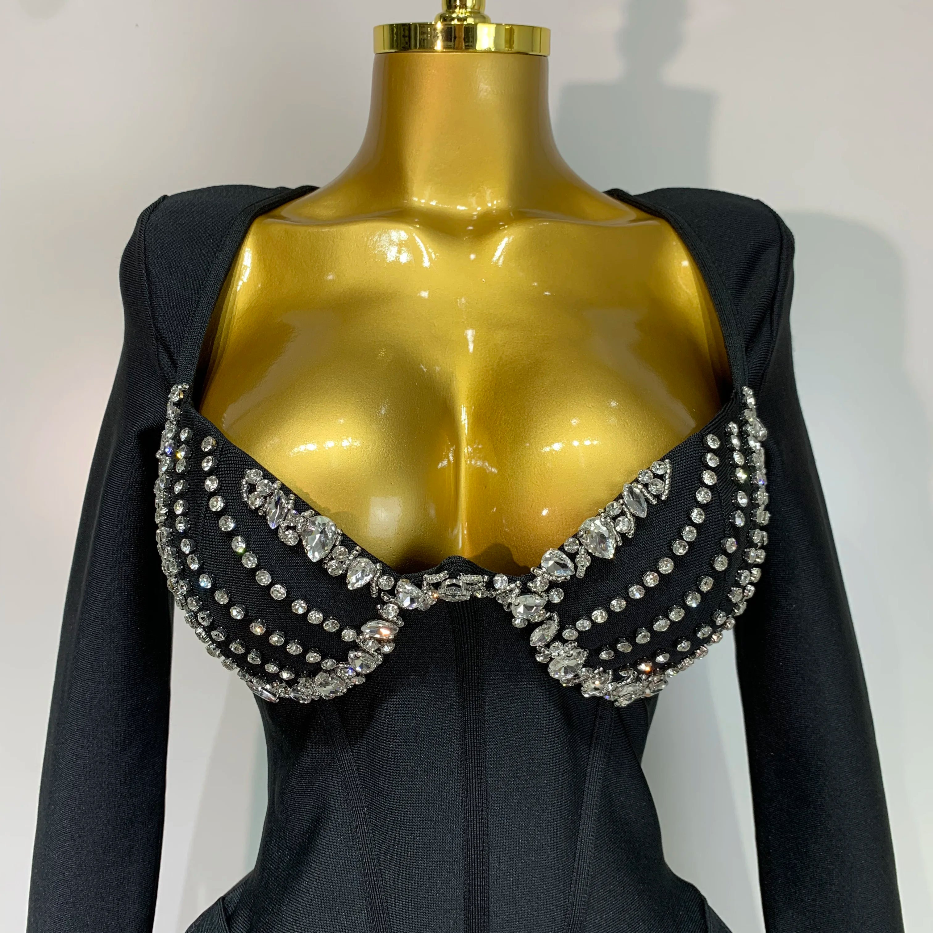 Women Sexy Luxury Sparkly Beading Bandage Dress 2025 Long Sleeve Bodycon Celebrity Party Elegant Evening Club Pary Dresses