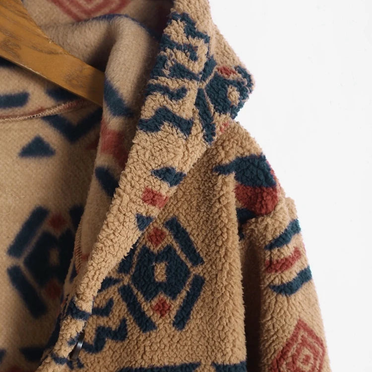 Stay Cozy This Winter with ZAFUL Women's Hooded Aztec Print Geometric Jacket