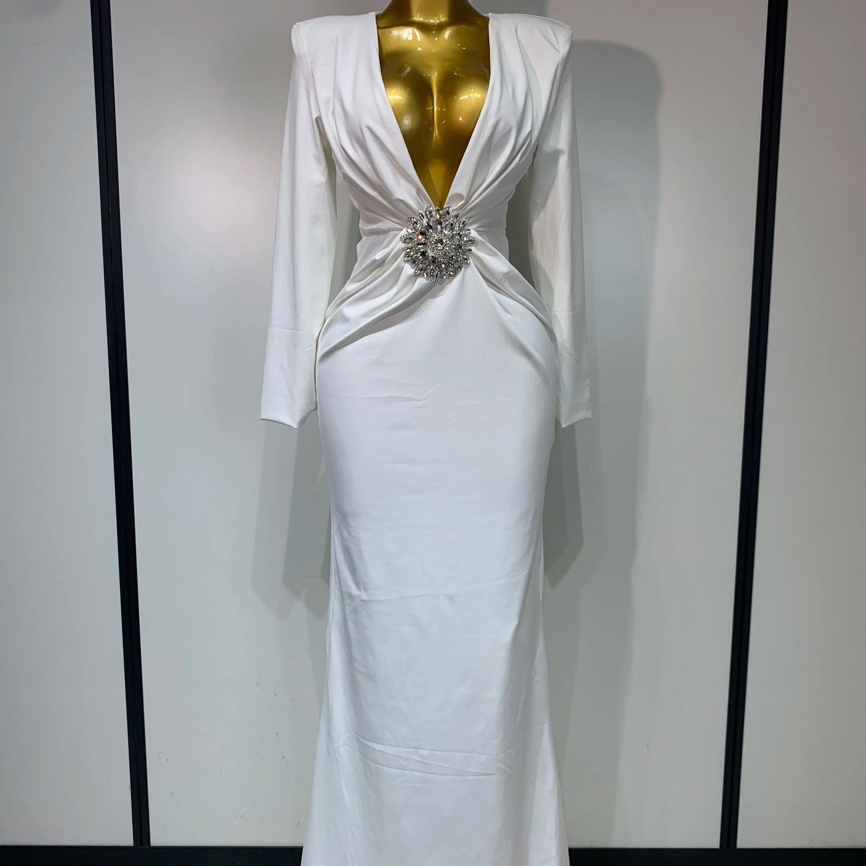 Vestido longo justo com diamante preto, feminino, sexy, decote em V profundo, mangas compridas, para festa de passarela, 2025, elegante, vestido de festa à noite