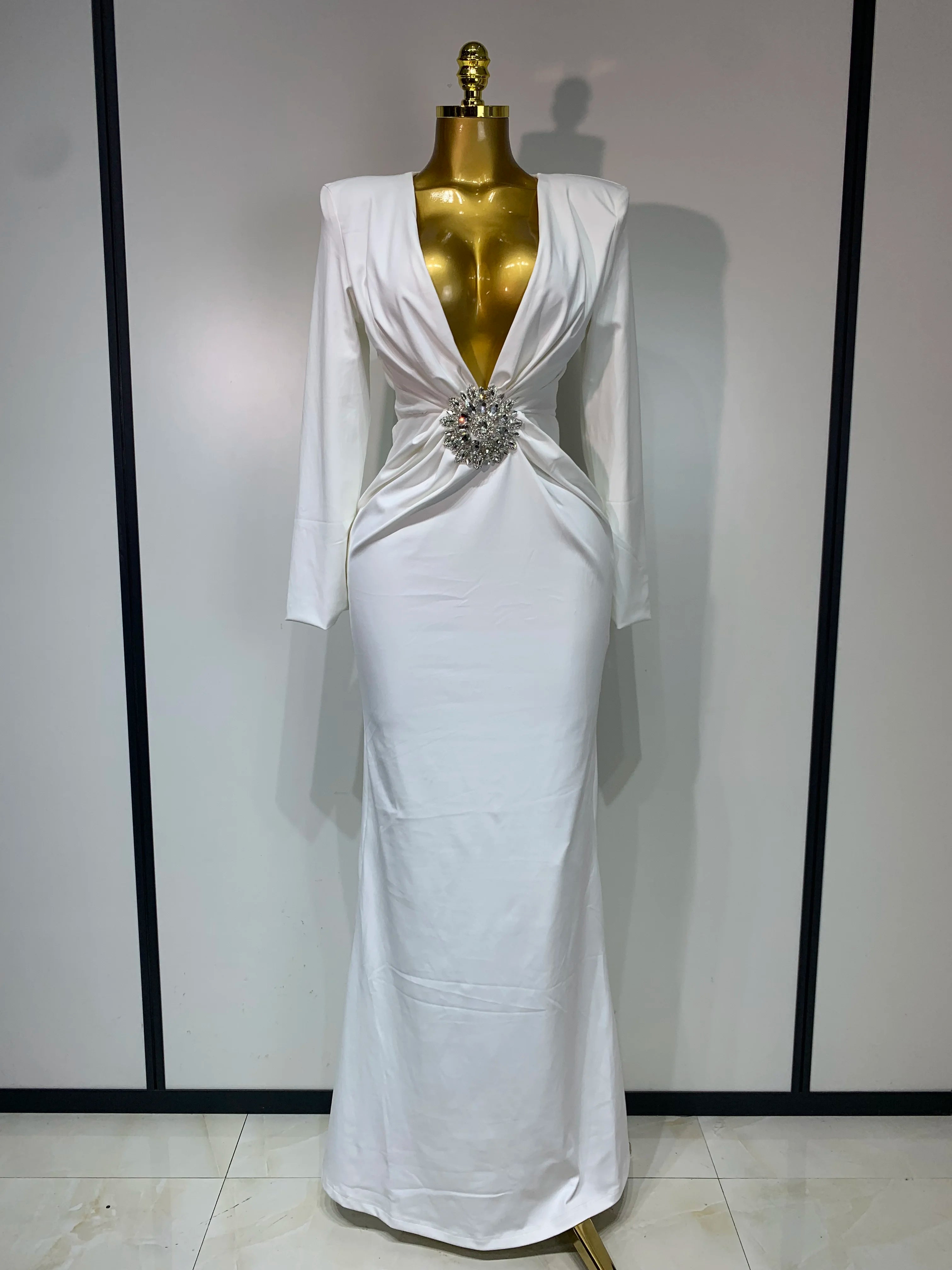 Vestido longo justo com diamante preto, feminino, sexy, decote em V profundo, mangas compridas, para festa de passarela, 2025, elegante, vestido de festa à noite