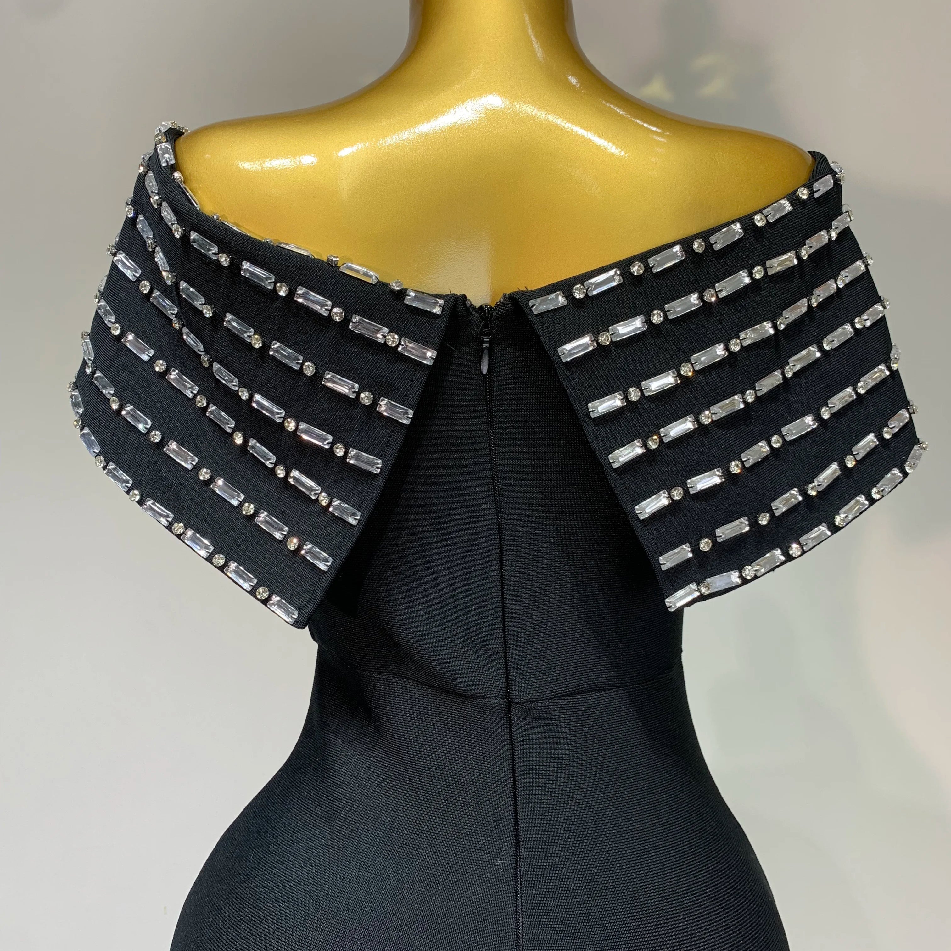 Fashion Sexy Strapless 2025 Black Off-shoulder Bodycon Bandade Dress Celebrity Cocktail Party  Luxury Birthday Wedding Dresses