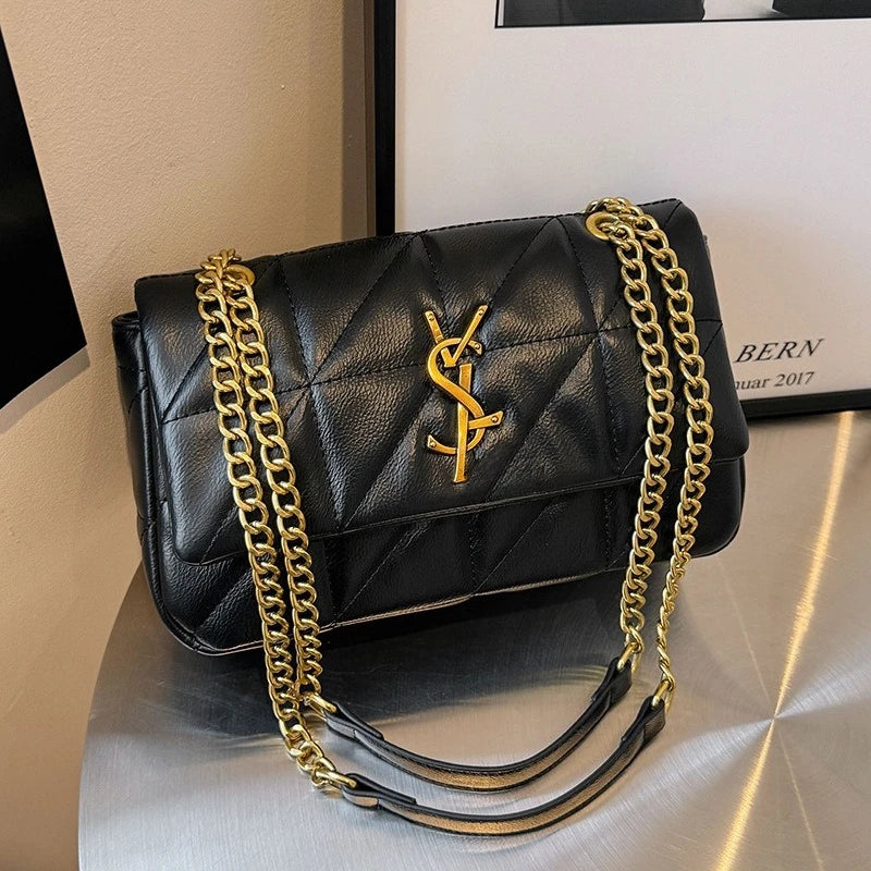 2025new Xiaoxiangfeng diamond grid chain bag, stylish and versatile, small square cross diagonal single shoulder bag on armrests