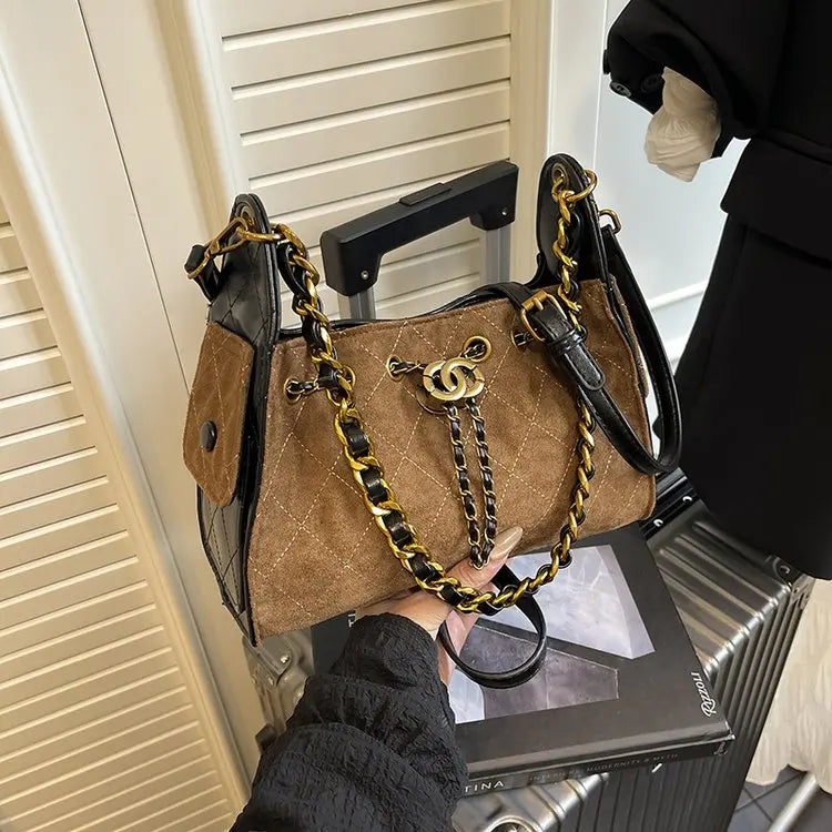 2025 Premium Leather Messenger Bag, Vintage-Inspired Convertible Shoulder Crossbody Purse for Women, Casual Day to Night Tote