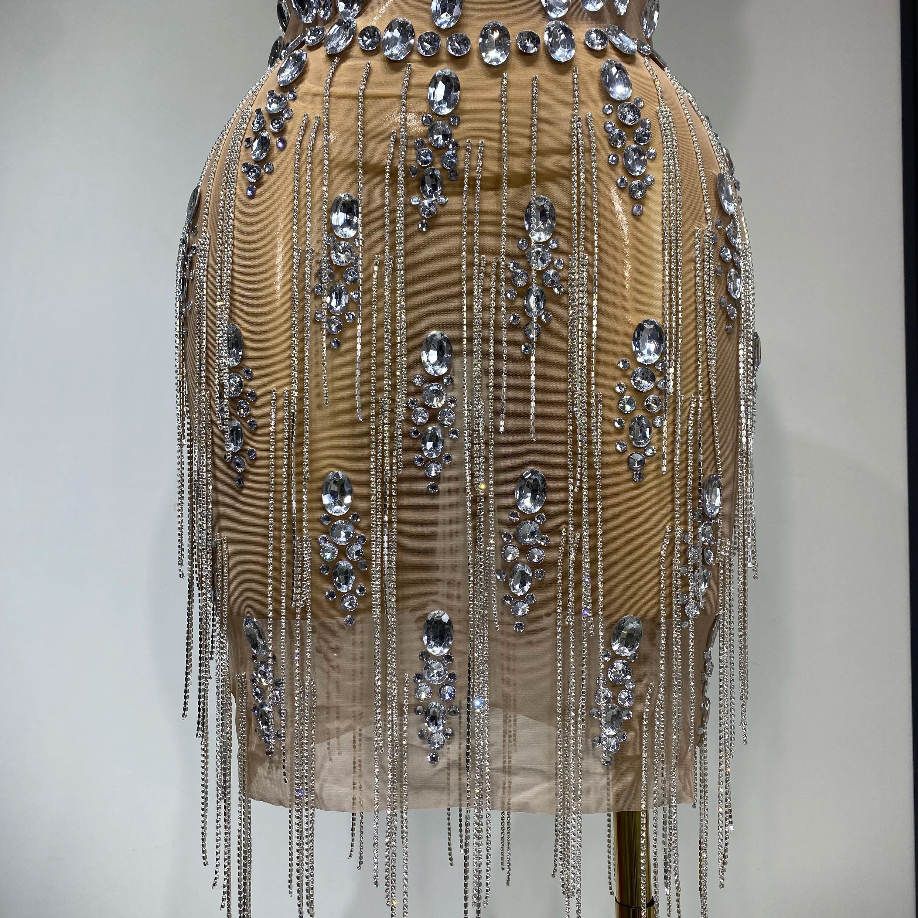 Luxury Rhinestone Evening Party Dress Women Sexy Halter See Through Mesh Luxury Birthday Gowns Nightclub Singer Stage Outfit