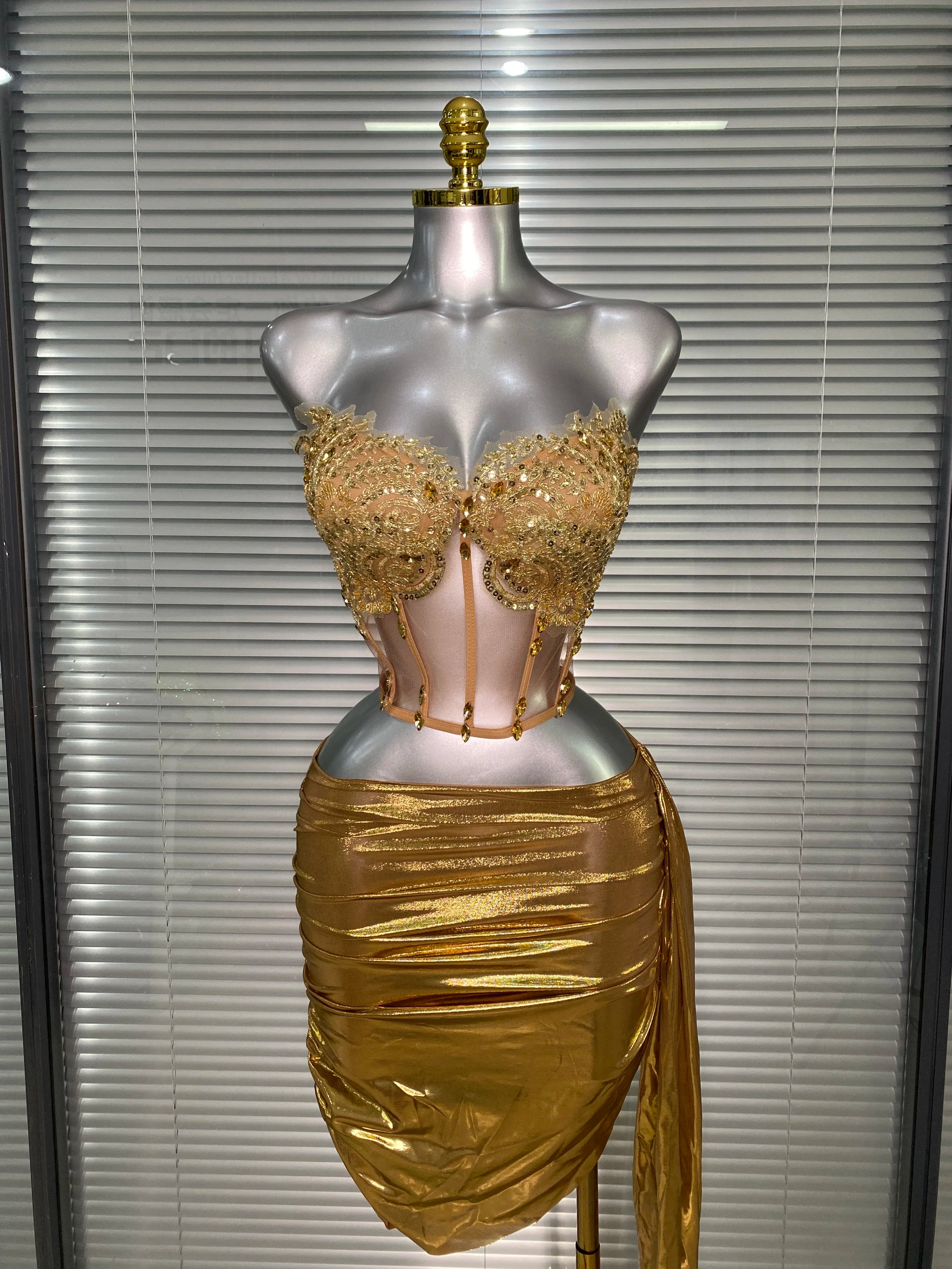 Women Sexy Sequins Gold Two Pieces Set Crystal Diamonds Night Club Sparkly Skirt Suits Adjustable Singer Dancer Stage Costume