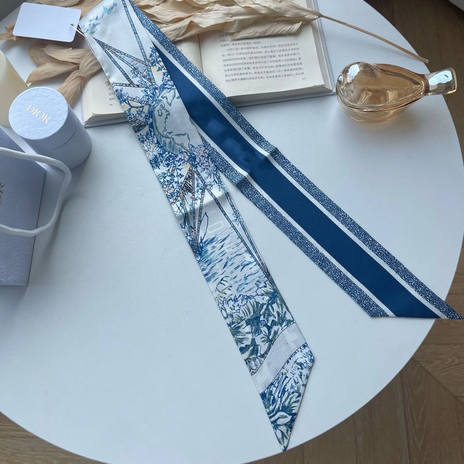 Brand CD Butterfly Around the World Women's Ribbon Scarf Twill Silk Mulberry Silk Long Small Silk Scarf Neckerchief Bags Tie wuxian blue