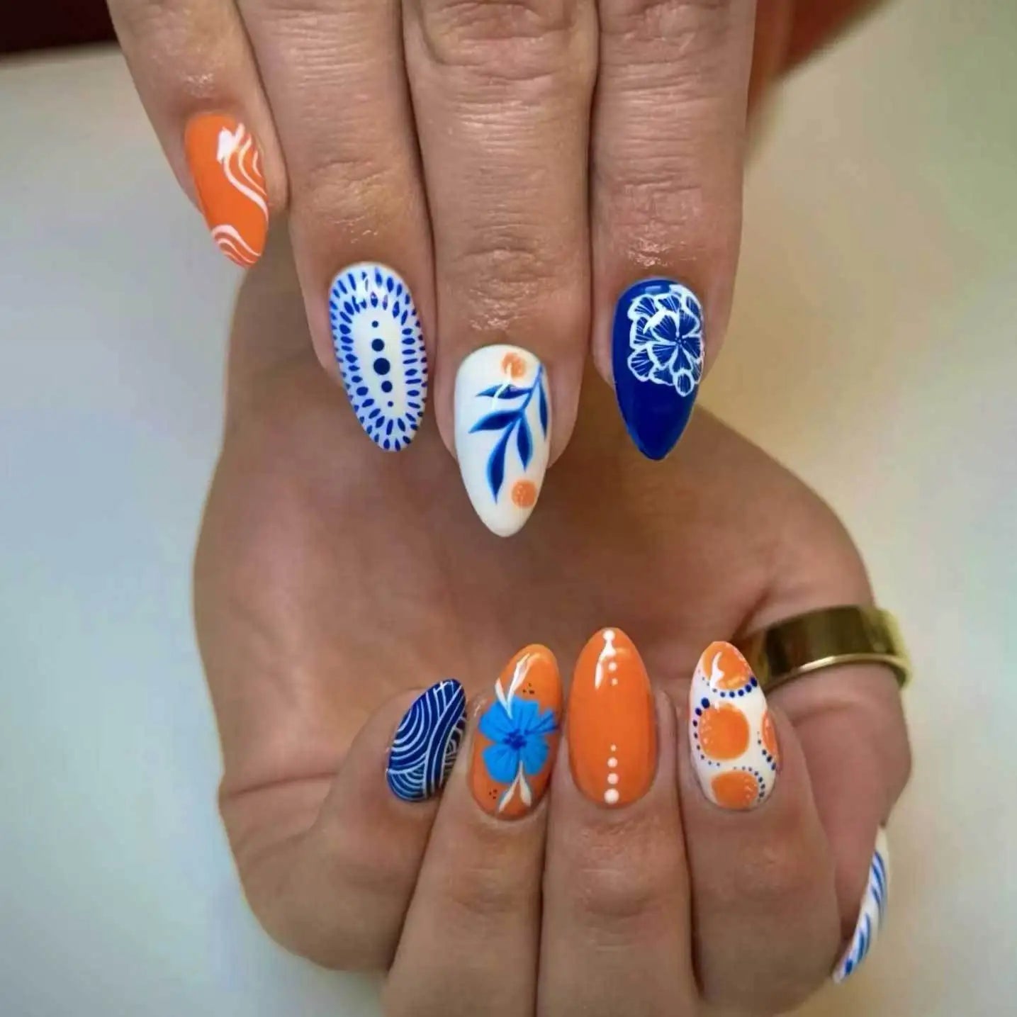 24pcs Cute Cartoon Fake Nail Tips Oil Painting Series Printed Almond Press On Nail Sweet Cool Charming False Nail For Spicy Girl