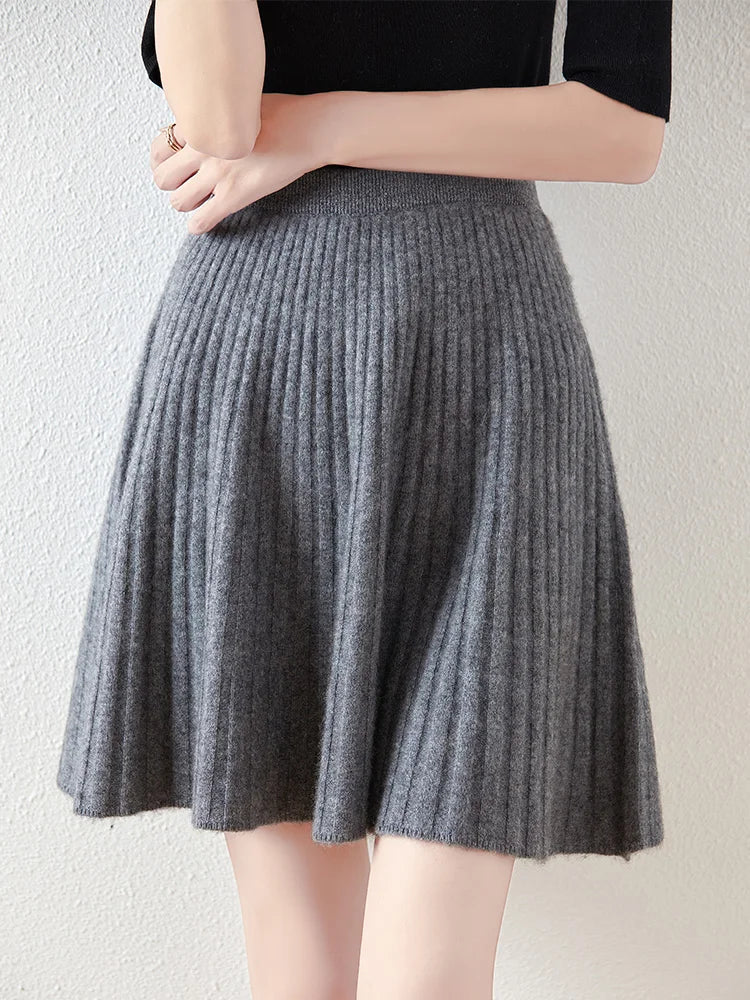 Autumn/Winter New 100% Wool Short Pleated Skirt Waist Cinching Slimming Knit Bottom Skirt Women's Bag Buttocks Umbrella Skirt Dark Grey