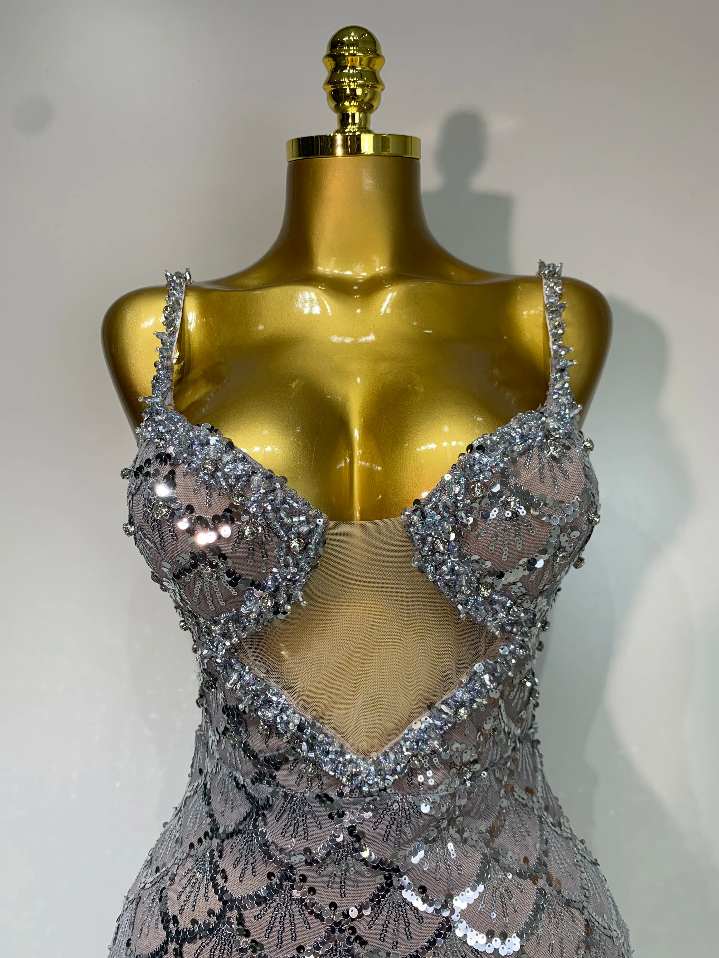 Sparkly Sequined Sleeveless Strap Women Dress V-Neck Evening Sexy Bodycon Party Club Luxurry Birthday Wedding Long Maxi Dresses