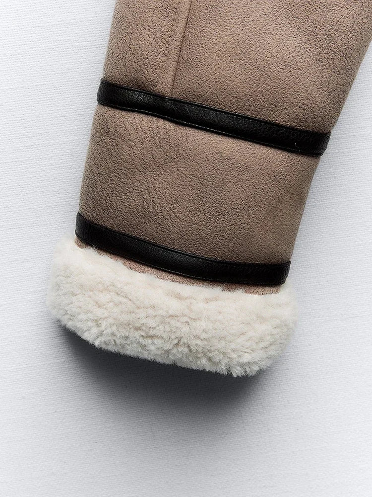 Women's Faux Fur Short Jacket Coat Fall Winter Metal Buckles Lapel Long Sleeves Faux Shearling Lining Jacket Warm Outerwear