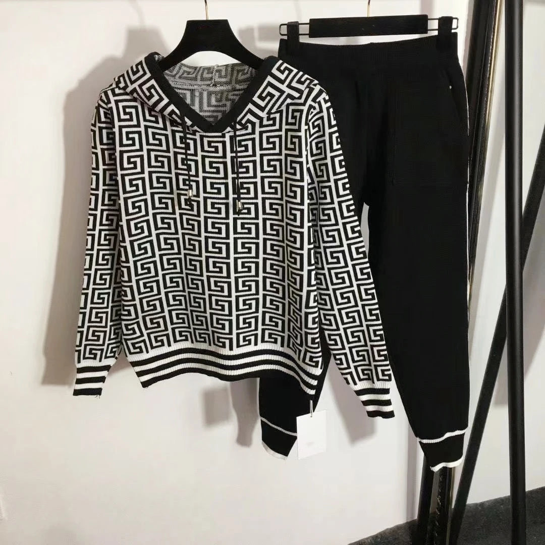 Knitted Hooded Sweater Hoodies Set For Women Autumn Winter Luxury Brand Designer Stitch Knitwear Pullover Tops Clothes black set