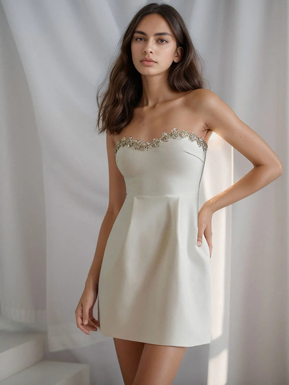 2025 Sexy Women Three-Dimensional Rhinestone Design Dress Strapless Sleeveless A-Line Backless Mini Dress Cocktail Party Vestido