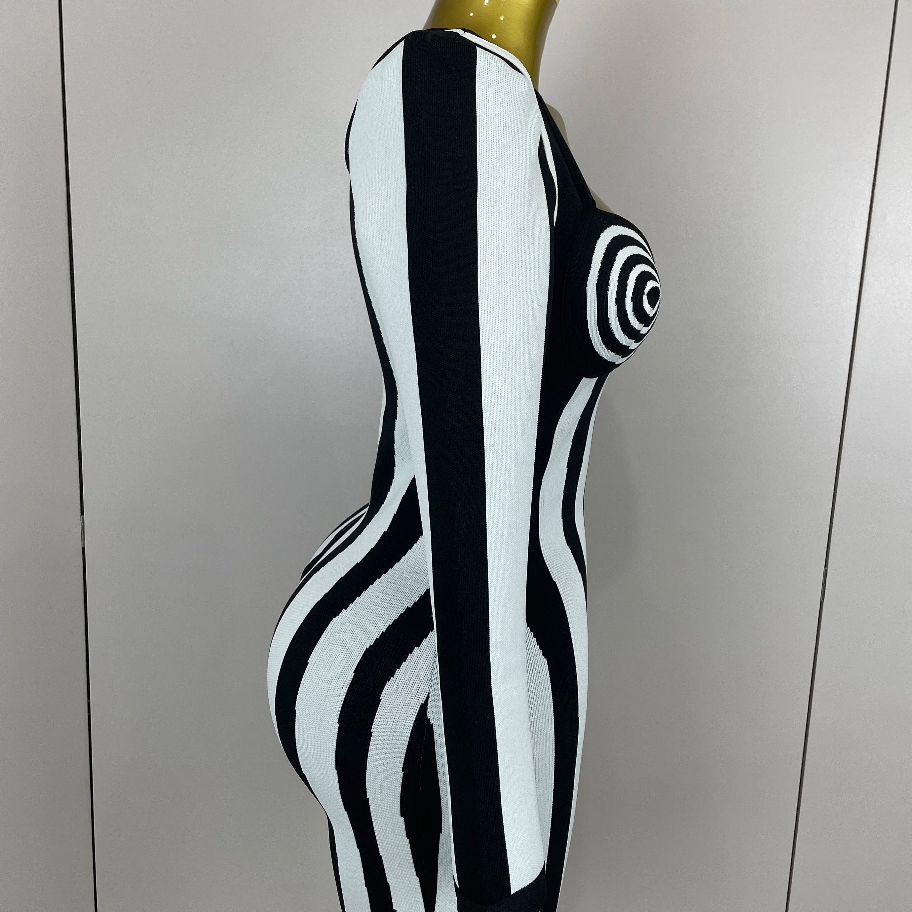 2025 Luxury Sexy Long Sleeve Stripe Black White Mini Bandage Dress Women Knitted Celebrity Elegant Evening Club Birthday Dresses