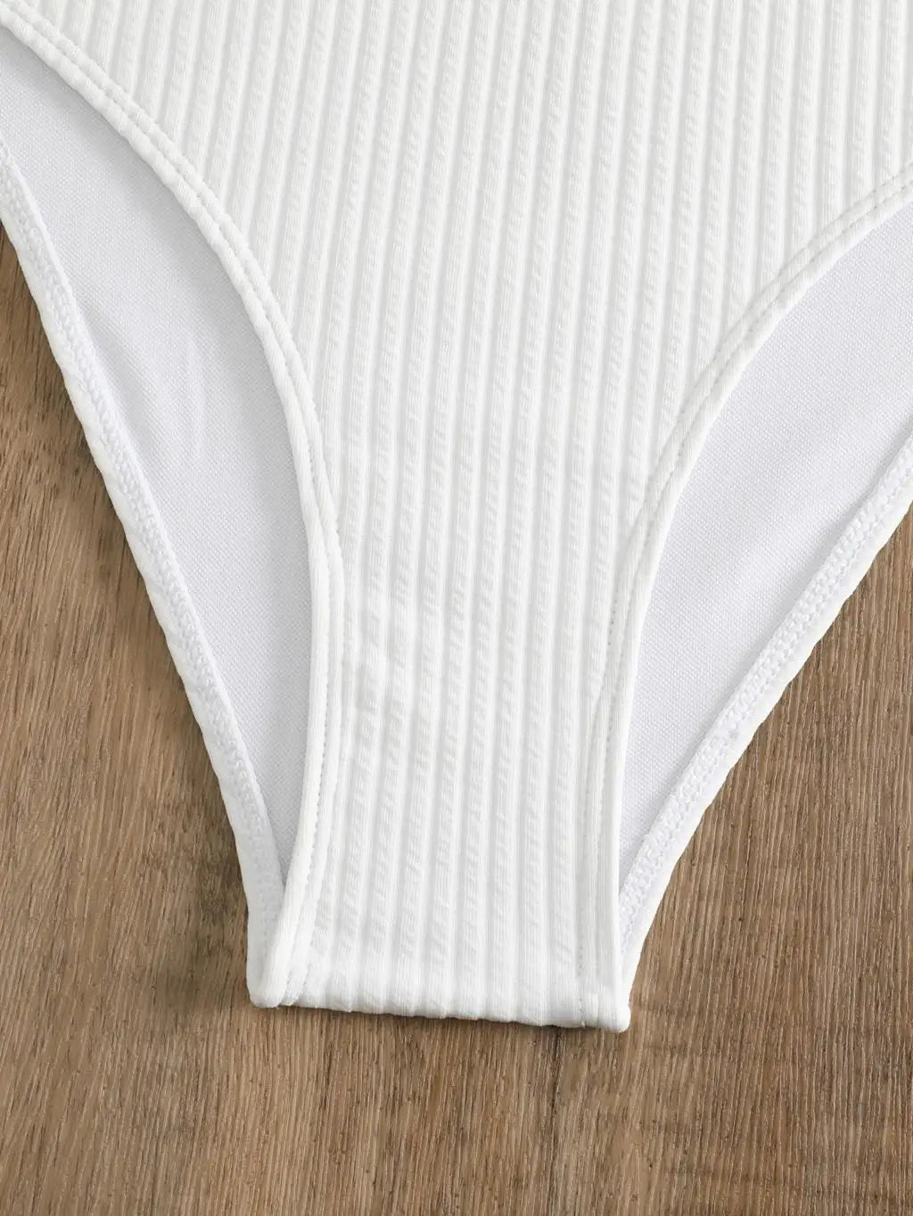 Chain Linked Cut Out Halter Bikini Sexy Swimsuit Women White Swimwear Female Bathers Bathing Swimming Swim Suit Beachwear