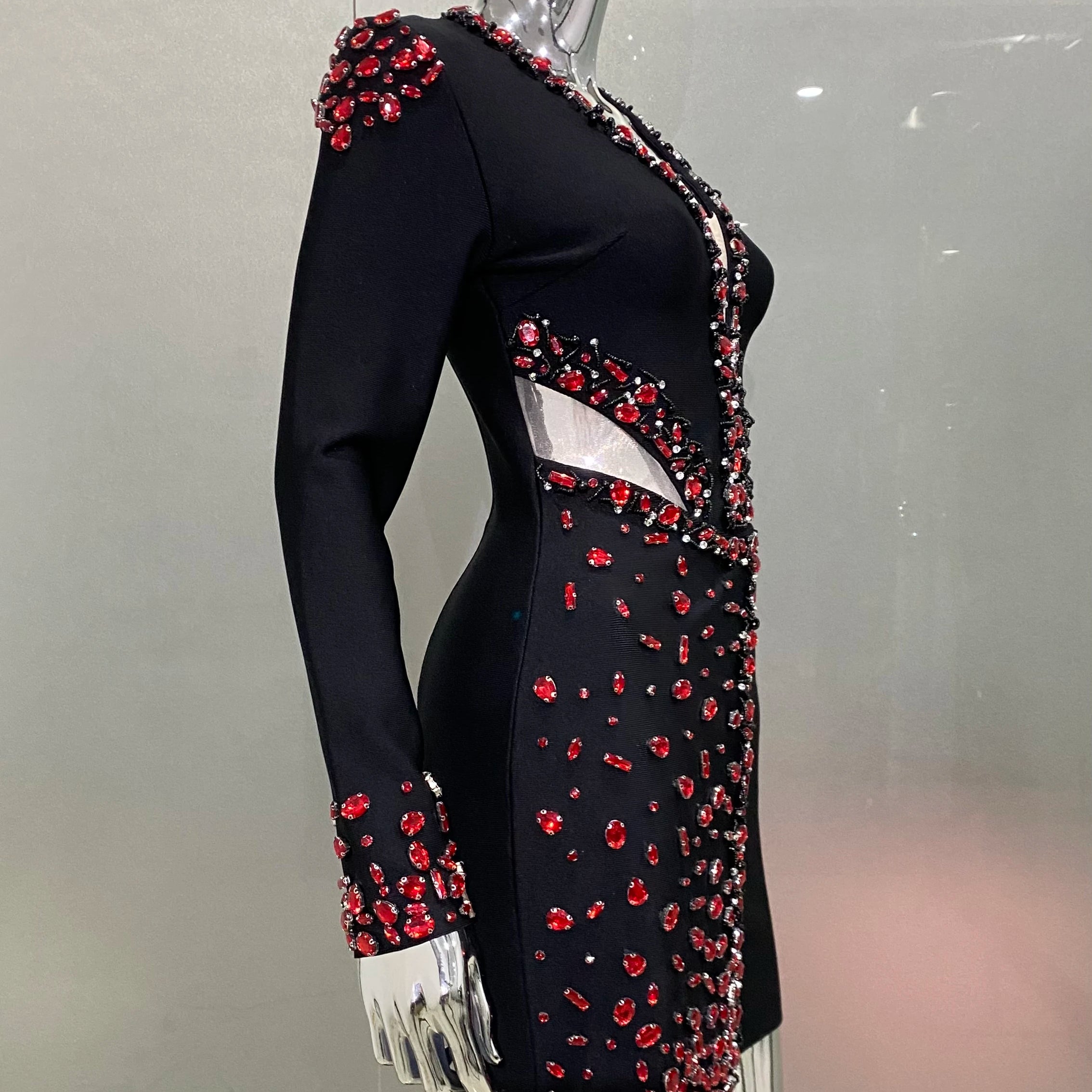 STOCK Red Diamonds Beading Sexy Hollow Out Black Mini Bandage Dress Luxury Woman Evening Party Dress Birthday Party Outfit