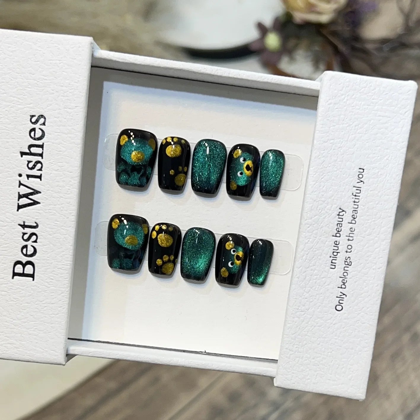 10Pcs Cute Sweet Teddy Bear Handmade Fake Nail Press Ons Sparkling Gel Nails with Glue Cartoon Nail Design Ombre False Nail Tips