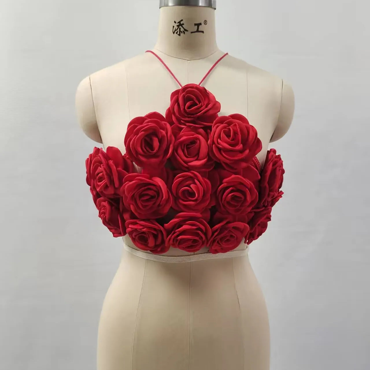 Hot Sale Black Red White Women Sexy Halter Off the Shoulder Backless Short Mini Camis Tops Florals Nightclub Party Wear