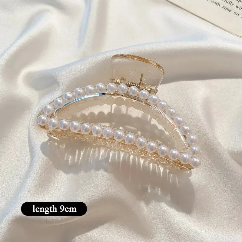 Elegant Big Pearls Acrylic Hair Claws Clips for Women Big Size Makeup Hair Styling Barrettes for Women Hair Accessories 9cm Semicircle