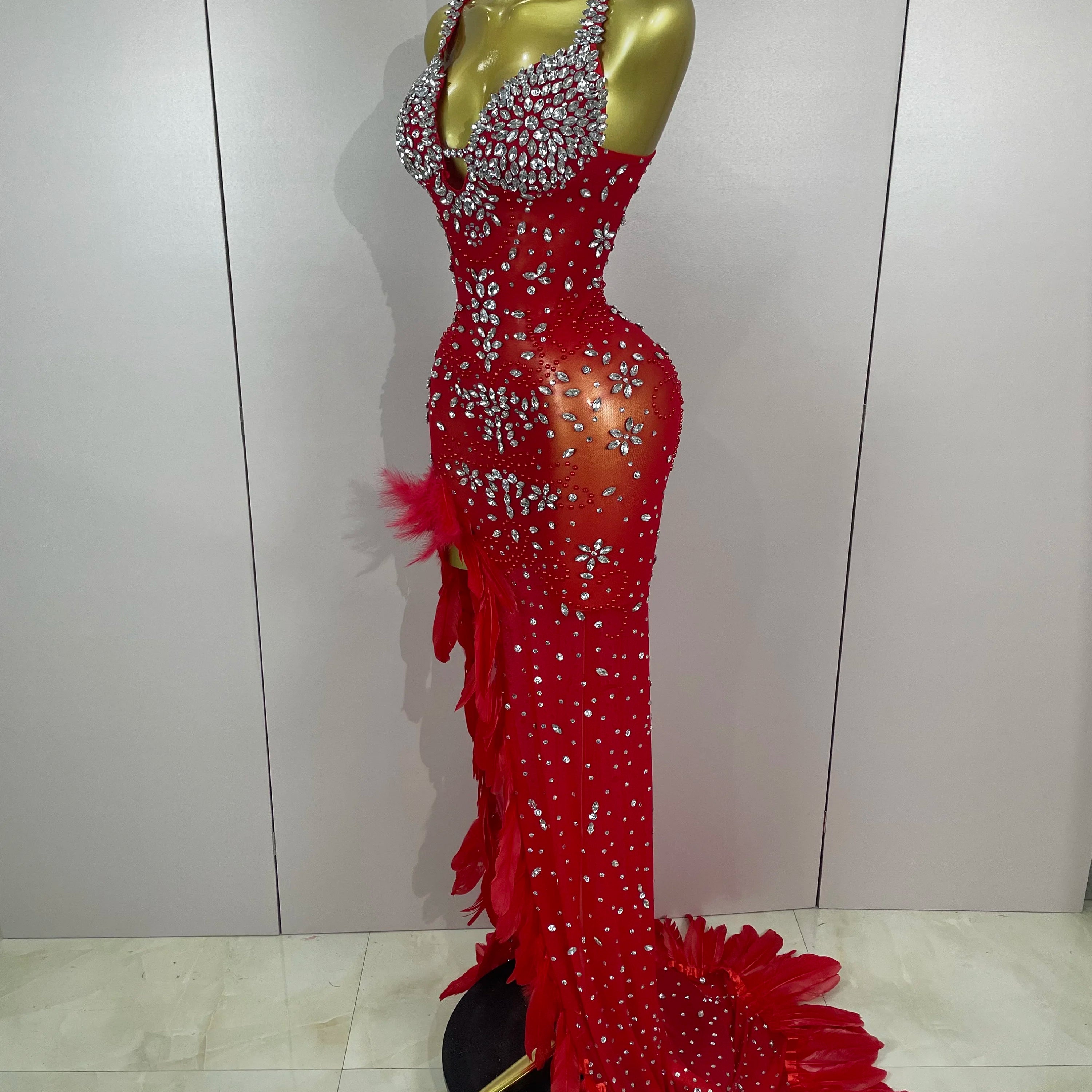 2025New Exquisite Feather Red Evening Dress Women Sparkle Rhinestones Sexy High Slit Birthday Celebrate Stage Photoshoot Costume